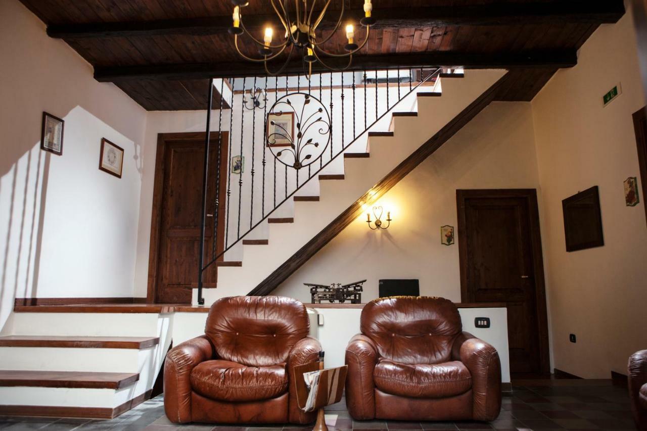 Costantino Farm stay
